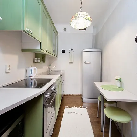Calandra Apartment